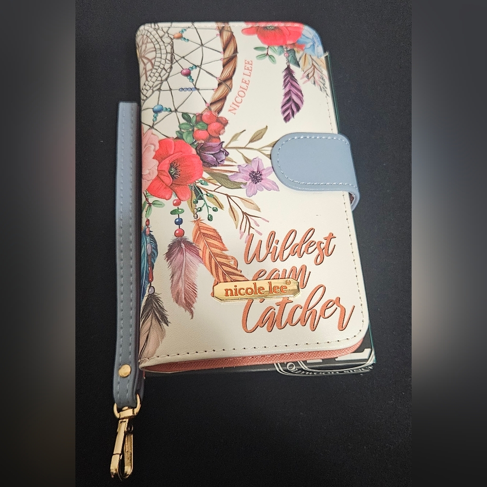 Nicole Lee Cream and Blue Phone Wallet  Case with Floral Design